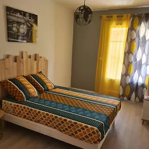 Appartement Mireio Centre Climatise 1 A 6 Personnes, Arles